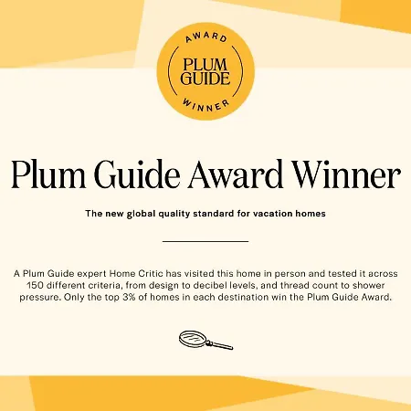 Plum Guide - Polivalente * Lisboa